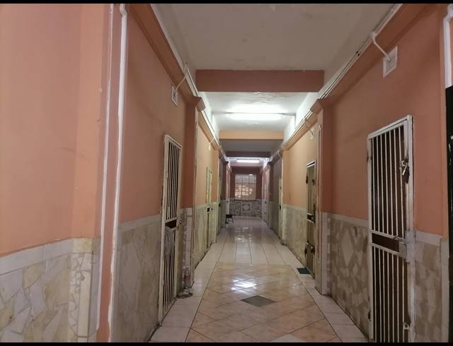 250M² BUILDING FOR SALE IN SPRINGS CENTRAL